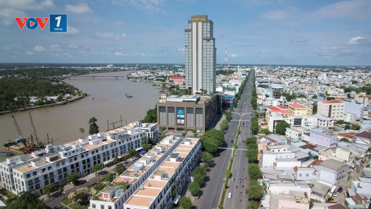 THỜI SỰ 12H TRƯA 09/6/2023: Cả nước có 59 tỉnh, thành phố ước đạt tăng trưởng dương trong 6 tháng từ đầu đến năm