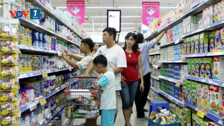 THỜI SỰ 18H CHIỀU 20/6/2023: Quốc hội thông qua Luật Bảo vệ quyền lợi người tiêu dùng (sửa đổi), với nhiều quy định mới bảo vệ người tiêu dùng trong bối cảnh có nhiều thay đổi hiện nay.