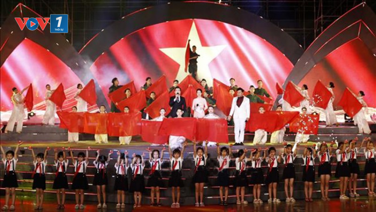 THỜI SỰ 21H30 ĐÊM 19/7/2023: Chủ tịch nước Võ Văn Thưởng dự Chương trình nghệ thuật đặc biệt: “Bản hùng ca bất diệt” nhân kỷ niệm 76 năm Ngày Thương binh liệt sĩ 27/7.