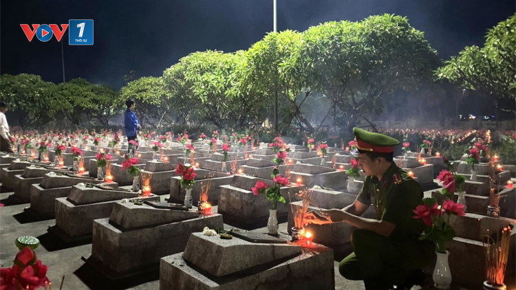 THỜI SỰ 21H30 ĐÊM 26/7/2023: Kỷ niệm 76 năm Ngày Thương binh - Liệt sỹ, tối nay, đồng loạt thắp nến tri ân trên hàng triệu phần mộ Liệt sỹ trong cả nước.