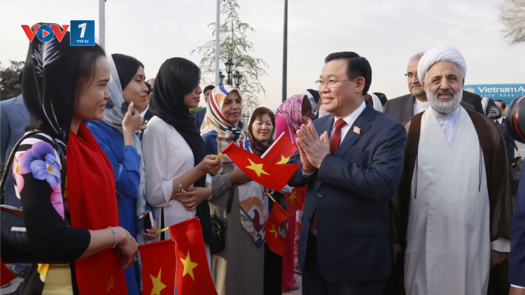 THỜI SỰ 6H SÁNG 9/8/2023: Chủ tịch Quốc hội Vương Đình Huệ hội kiến Tổng thống Ebrahim Raisi, tiếp Chủ tịch Hội hữu nghị Iran-Việt Nam và tới thăm Đại sứ quán Việt Nam tại thủ đô Tê-hê-ran.