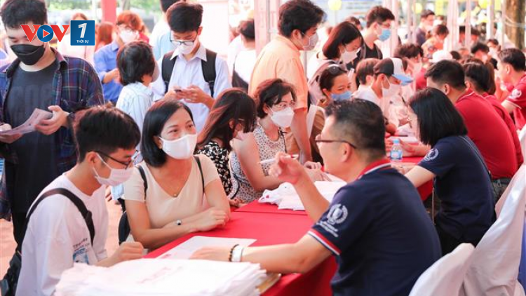 THỜI SỰ 18H CHIỀU 09/9/2023: Gần 118 nghìn thí sinh trúng tuyển đại học đợt 1 nhưng không xác nhận nhập học – Thông tin đáng chú ý từ Bộ giáo dục và đào tạo