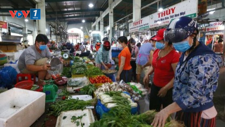 THỜI SỰ 18H CHIỀU 7/1/2024: Trong bối cảnh chuyển đổi số trong kinh doanh đang được đẩy mạnh, chuyển đổi số ở chợ đầu mối sẽ như thế nào?- Câu chuyện đang được quan tâm tại các chợ đầu mối truyền thống của TPHCM.