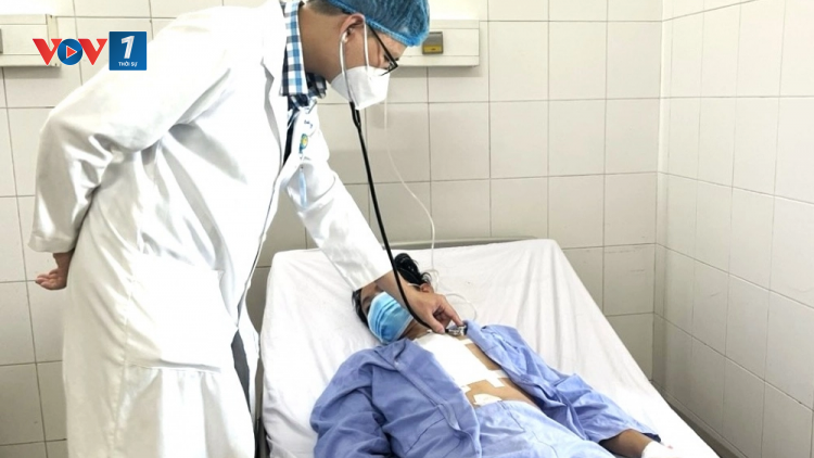 THỜI SỰ 21H30 ĐÊM 23/1/2024: Bệnh viện Đa khoa Trung ương Cần Thơ cứu sống một bệnh nhân bị thương ở tim trong tình trạng nguy kịch