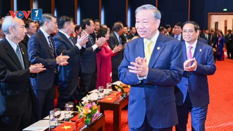 THỜI SỰ 18H CHIỀU 17/10/2024: Tổng Bí thư, Chủ tịch nước Tô Lâm dự Khai mạc trọng thể Đại hội đại biểu toàn quốc Mặt trận Tổ quốc Việt Nam lần thứ 10.