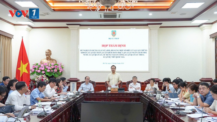 Sửa đổi quy định quản lý tài chính – thuế: Cần thực sự tạo thuận lợi cho người dân và doanh nghiệp (18/10/2024)