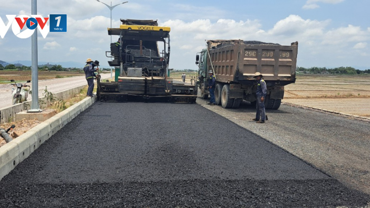 Sửa Luật Đầu tư công: xoá điểm nghẽn, giải phóng nguồn lực cho tăng trưởng (28/10/2024)