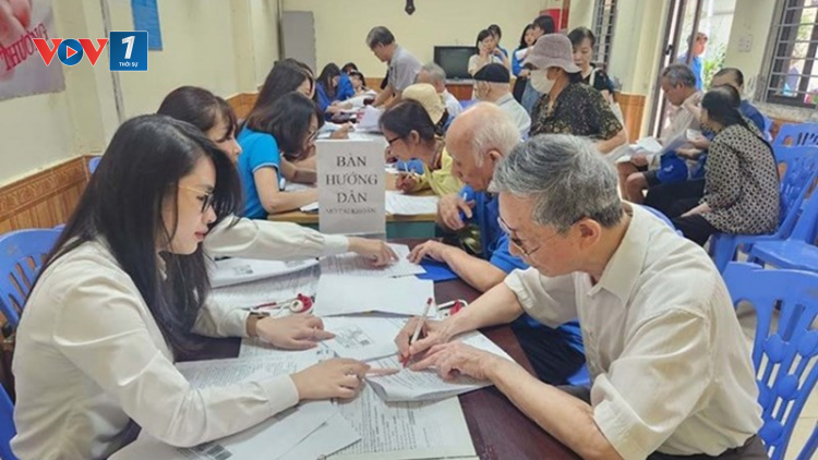 THỜI SỰ 18H CHIỀU 22/10/2024: Chính phủ kiến nghị chưa tăng lương hưu và lương công chức, trợ cấp xã hội trong năm 2025.