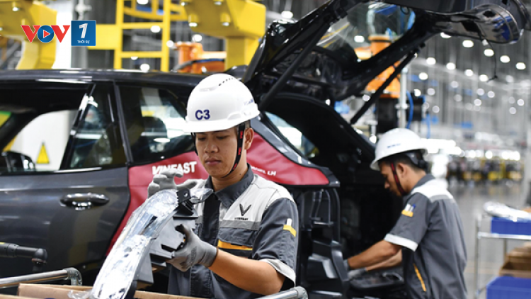 THỜI SỰ 21H30 ĐÊM 27/10/2024: Các doanh nghiệp kỳ vọng về triển vọng kinh tế 12 tháng tới có sự cải thiện ở tất cả các mặt
