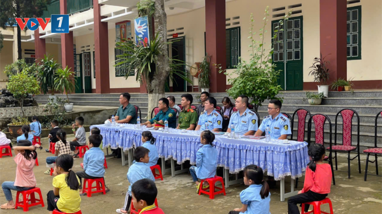 Bộ Công Thương nêu rõ quan điểm về cấm thuốc lá điện tử, thuốc lá nung nóng (14/11/2024)