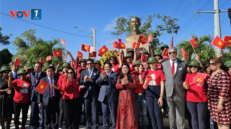Tượng đài Chủ tịch Hồ Chí Minh tại Dominicana là biểu tượng sáng ngời về tình đoàn kết, hữu nghị giữa hai nước (22/11/2024)