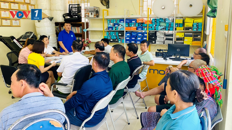 Bảo hiểm xã hội huyện Mường Chà đẩy mạnh triển khai Đề án 06 (28/11/2024)