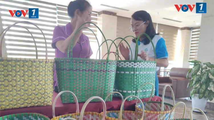 Nâng cao nhận thức về giảm thiểu rác thải nhựa (01/11/2024)
