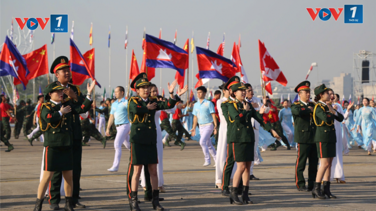 THỜI SỰ 12H TRƯA 30/11/2024: Bộ trưởng Quốc phòng kiểm tra công tác chuẩn bị Triển lãm Quốc phòng quốc tế 2024