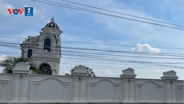 Chưa thể tháo dỡ biệt thự xây dựng trái phép trên đất nông nghiệp ở Bình Thuận (28/11/2024)