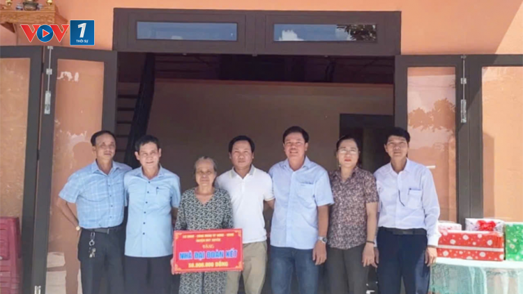 Quảng Nam đẩy nhanh tiến độ xóa nhà tạm, nhà dột nát (10/11/2024)