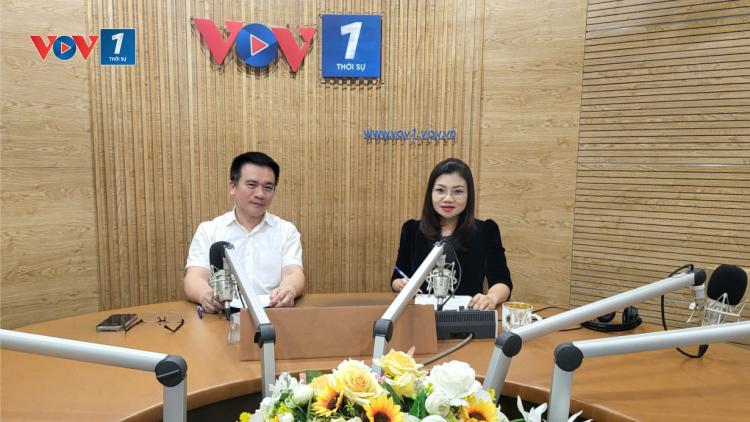 EVN đẩy mạnh hỗ trợ khách hàng sử dụng điện an toàn, tiết kiệm trong “Tháng tri ân khách hàng” 2024 (28/11/2024)