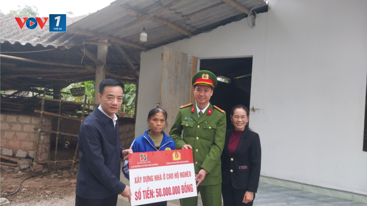 Tuyên Quang: Chung tay xóa nhà tạm, nhà dột nát (30/12/2024)
