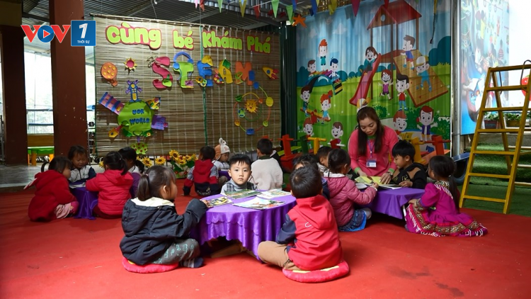 Trường học vùng cao Lào Cai giữ ấm cho học sinh (16/12/2024)