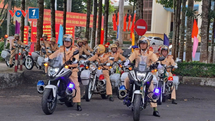 Công an tỉnh Gia Lai ra quân trấn áp tội phạm, đảm bảo an ninh trật tự Tết Nguyên đán Ất Tỵ 2025 (17/12/2024)