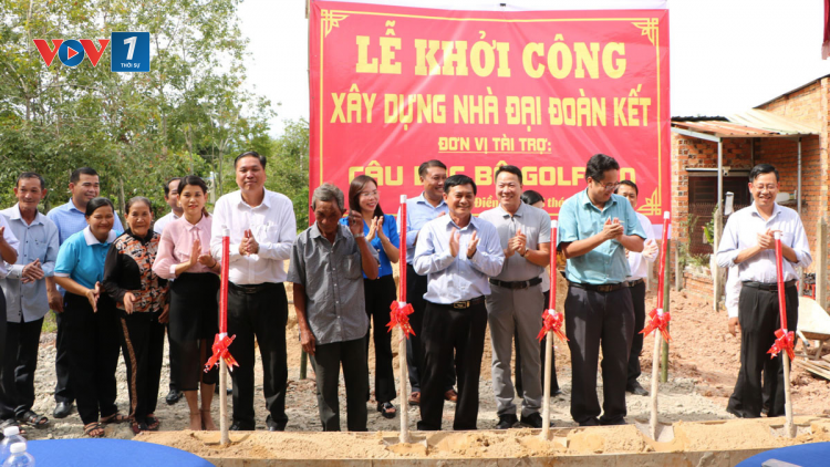 Bình Dương nhiều cách làm giúp người nghèo vươn lên (2/12/2024)