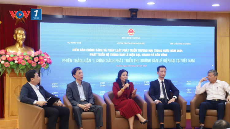 Phát triển hệ thống bán lẻ hiện đại nhanh, bền vững (04/12/2024)