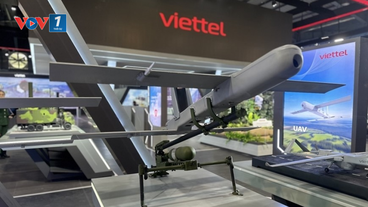 Viettel trình làng 3 loại UAV, tấn công chính xác cao tại Triển lãm Quốc phòng Quốc tế 2024 (20/12/2024)