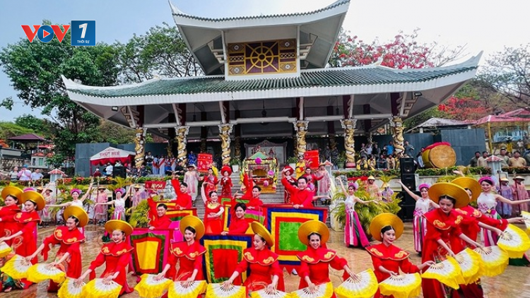 THỜI SỰ 6H SÁNG 5/12/2024: “Lễ hội vía Bà Chúa Xứ núi Sam” của tỉnh An Giang được UNESCO vinh danh là Di sản văn hóa phi vật thể đại diện của nhân loại