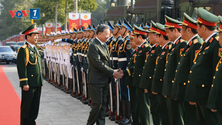THỜI SỰ 18H CHIỀU 20/12/2024: Tổng bí thư Tô Lâm dự Lễ kỷ niệm 80 năm Ngày thành lập Quân đội nhân dân Việt Nam và 35 năm Ngày hội Quốc phòng toàn dân.