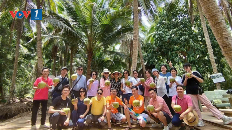 Hướng đi độc đáo, sáng tạo của một công ty du lịch ở xứ dừa (21/12/2024)