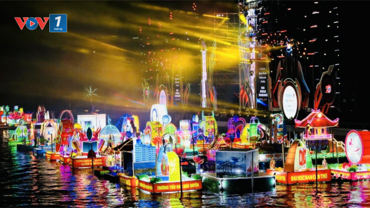 Tôn vinh văn hóa sông nước tại Ngày hội Du lịch – Đêm Hoa đăng Ninh Kiều năm 2024 (25/12/2024)