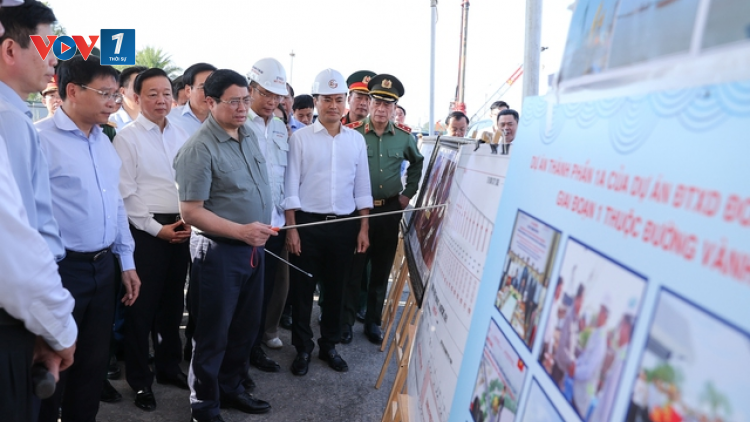 THỜI SỰ 18H CHIỀU 15/2/2024: Thủ tướng Phạm Minh Chính yêu cầu bắt tay ngay vào công việc, khẩn trương triển khai các nhiệm vụ trọng tâm sau kỳ nghỉ Tết.