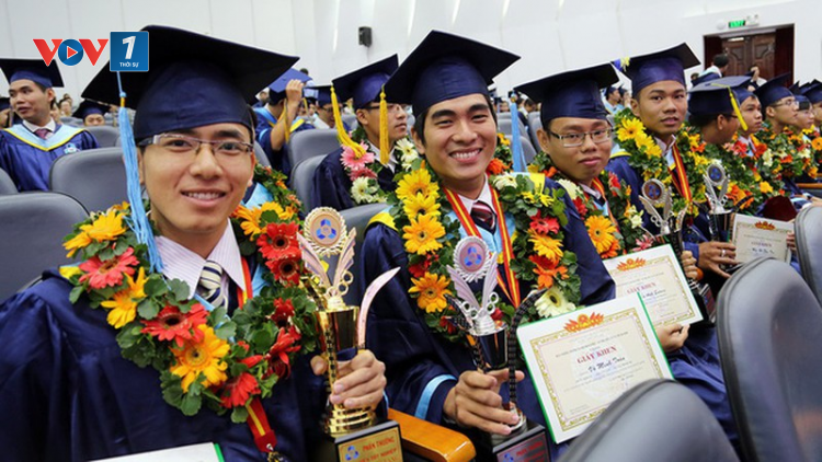 Thu hút và trọng dụng người có tài năng vào cơ quan hành chính nhà nước và đơn vị sự nghiệp công lập. (01/02/2024)