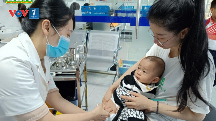 THỜI SỰ 21H30 ĐÊM 11/2/2024: Bộ Y tế đặt mục tiêu đưa thêm 4 loại vắc xin vào chương trình tiêm chủng mở rộng từ nay đến năm 2030.
