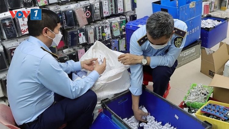 Chủ động ngăn chặn hiệu quả hoạt động buôn lậu, gian lận thương mại và hàng giả (28/3/2024)