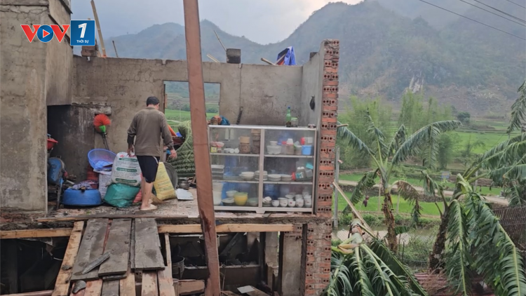 THỜI SỰ 18H CHIỀU 21/4/2024: Mưa đá, dông lốc tại nhiều địa phương miền Bắc gây thiệt hại nhiều tài sản.