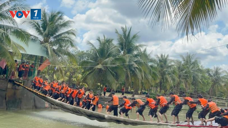 THỜI SỰ 12H TRƯA 27/04/2024: Nhiều sự kiện văn hoá giải trí ở các địa phương thu hút đông đảo người dân và du khách tham quan