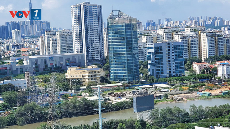 Gỡ điểm nghẽn về pháp lý để thị trường bất động sản phục hồi (3/4/2024)