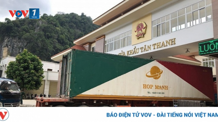 Xây dựng cửa khẩu thông minh gắn với kiểm soát nông sản xuất nhập khẩu (17/04/2024)