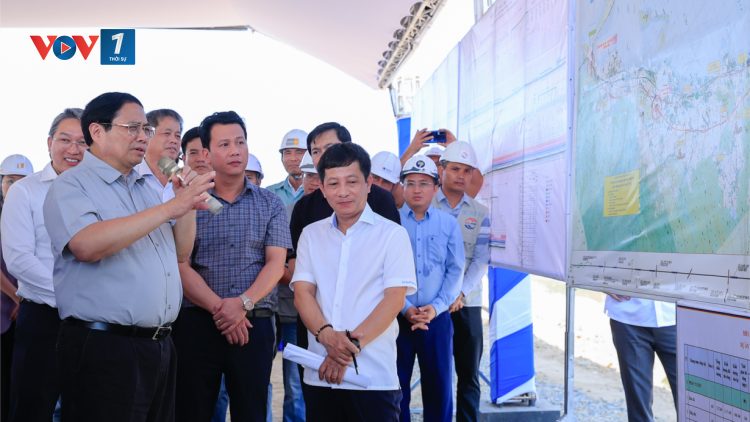 THỜI SỰ 18H CHIỀU 29/4/2024: Thủ tướng Phạm Minh Chính kiểm tra hiện trường và chỉ đạo xử lý những khó khăn ngay tại công trường dự án cao tốc trên địa bàn các tỉnh Khánh Hòa, Phú Yên và Bình Định.