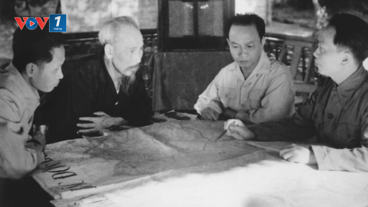 Vai trò của Trung ương Đảng, Chủ tịch Hồ Chí Minh và Đại tướng Võ Nguyên Giáp trong chiến dịch Điện Biên Phủ. (30/04/2024)