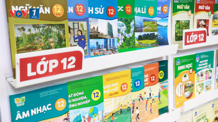 THỜI SỰ 21H30 ĐÊM 5/4/2024: Nhà xuất bản Giáo dục Việt Nam giảm giá sách giáo khoa biên soạn theo Chương trình giáo dục phổ thông năm 2018.