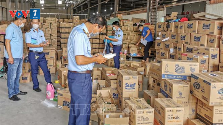 Tăng cường chống buôn lậu, gian lận thương mại và hàng giả trong thương mại điện tử (03/5/2024)
