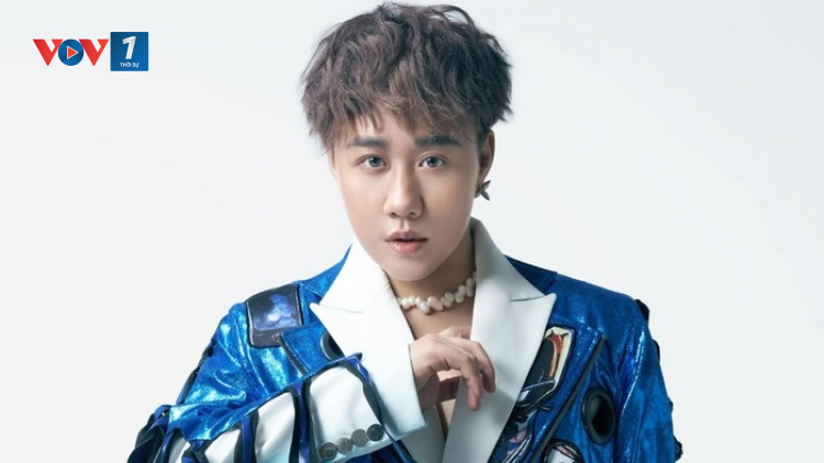 Cùng trò chuyện với nam ca sỹ Trung Quân về liveshow lớn thứ 2 trong sự nghiệp sẽ diễn ra vào tháng 7 tới. (18/5/2024)