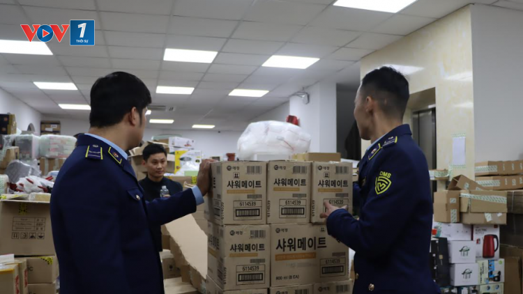 6 tháng đầu năm nay, lực lượng QLTT cả nước xử lý gần 26 nghìn vụ việc vi phạm (12/07/2024)