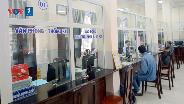 Sắp xếp cán bộ dôi dư trong sáp nhập đơn vị hành chính: Cần chủ động, quyết liệt và khách quan. (18/07/2024)