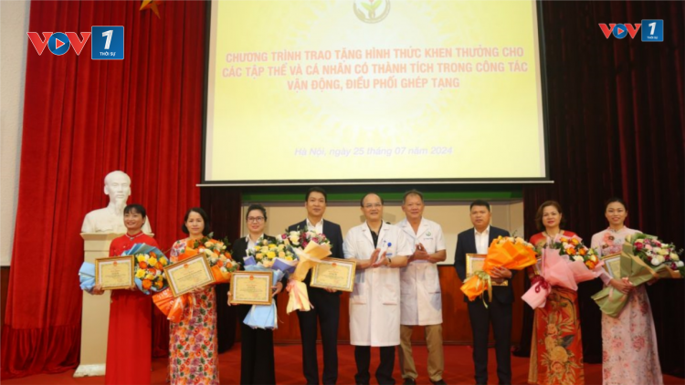 THỜI SỰ 12H TRƯA 11/08/2024: Gần 200 nhân viên Bệnh viện Việt Đức (Hà Nội) tham gia vận động hiến mô tạng