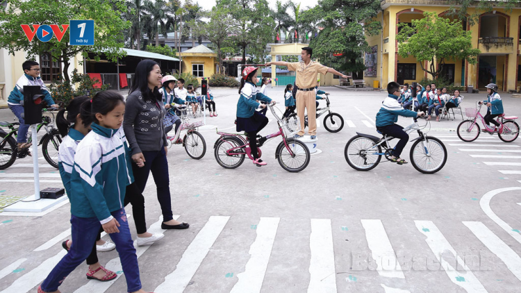 Bắc Ninh: Bảo đảm an toàn giao thông trong năm học 2024-2025 (30/08/2024)
