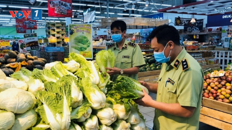 Tăng cường kiểm tra an toàn thực phẩm nông sản dịp cận Tết (31/12/2024)