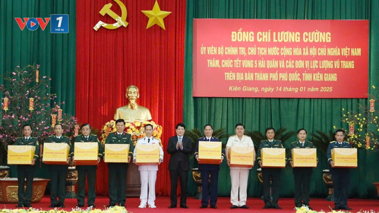 THỜI SỰ 12H TRƯA 14/1/2025: Chủ tịch nước Lương Cường thăm, chúc Tết vùng 5 Hải Quân và các đơn vị lực lượng vũ trang trên địa bàn thành phố Phú Quốc, tỉnh Kiên Giang.